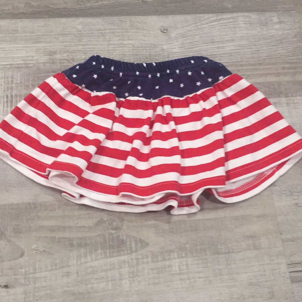 Patriotic skirt w/shorts